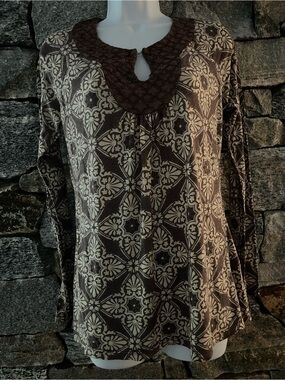 Brown & Cream Long-Sleeve Printed Top with Textured Yoke